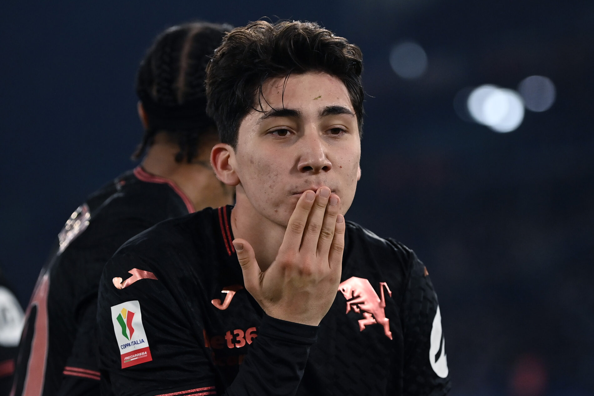 https://www.tifogranata.it/wp-content/uploads/2026/01/Ilkhan.jpg Ilkhan gol e capitano, ma la Turchia U21 si fa rimontare: il racconto
